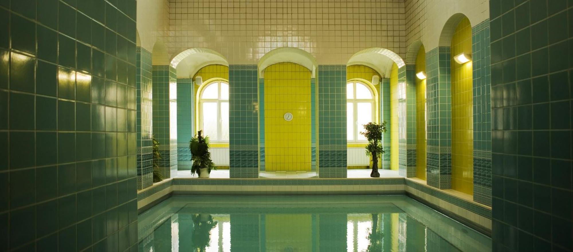 Hotel Margit 特伦钦温泉区 外观 照片